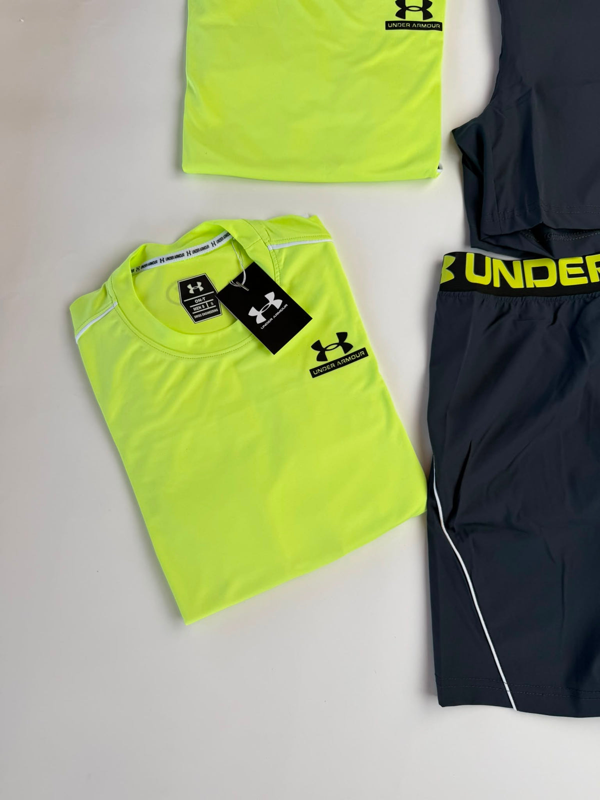 Conjunto Under Armour 2026 - Amarillo