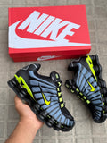Nike shox- Negro/Amarillo