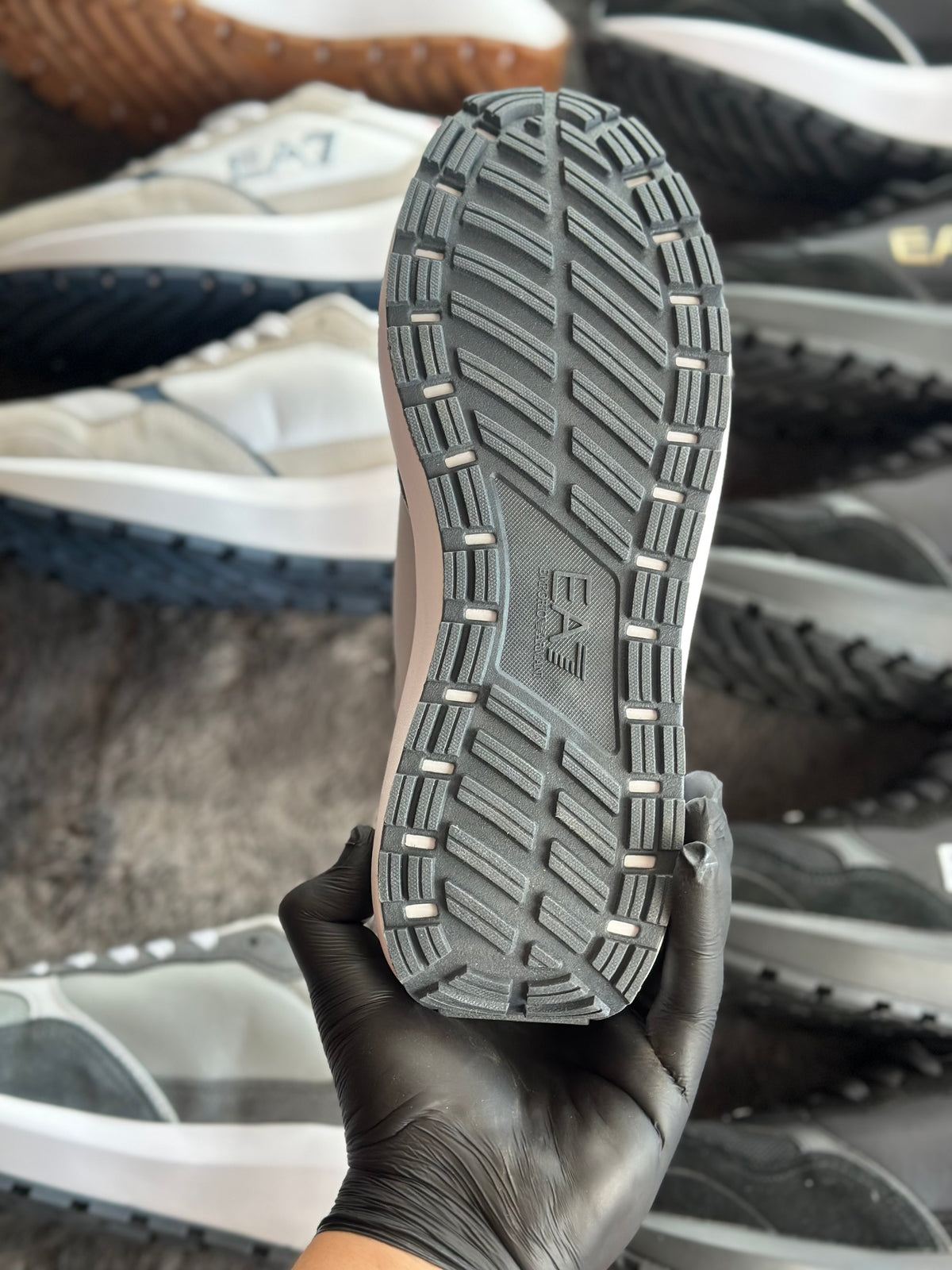 Emporio Armani 2026 Gris/Blanco