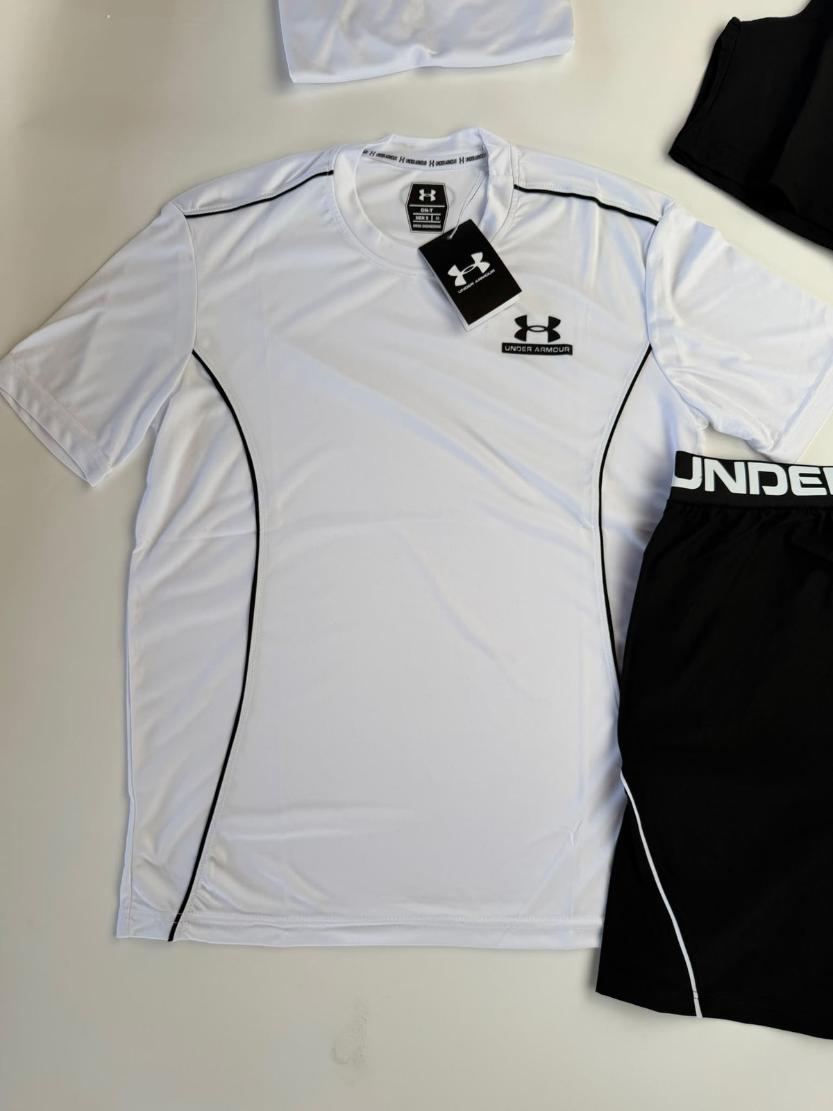 Conjunto Under Armour 2026 - Blanco