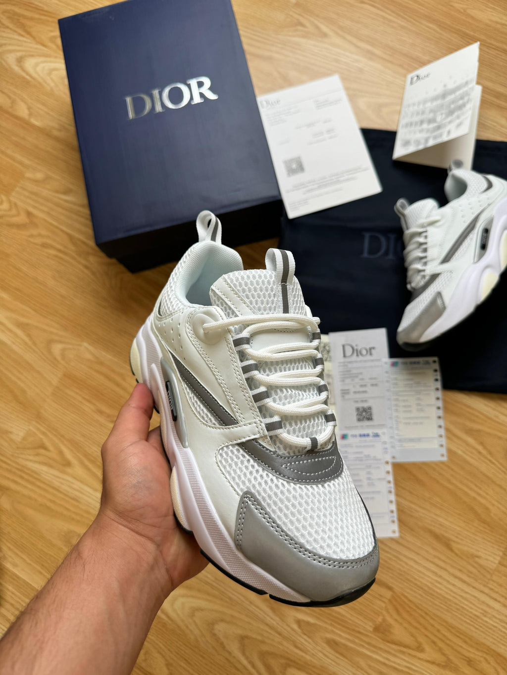 Dior b22 Blanca