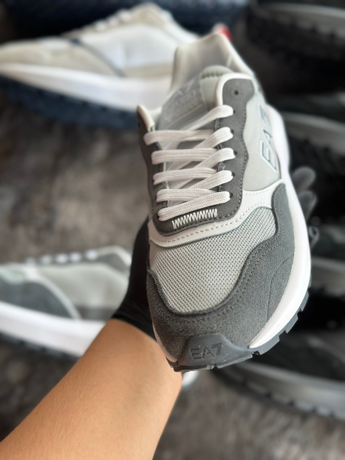 Emporio Armani 2026 Gris/Blanco