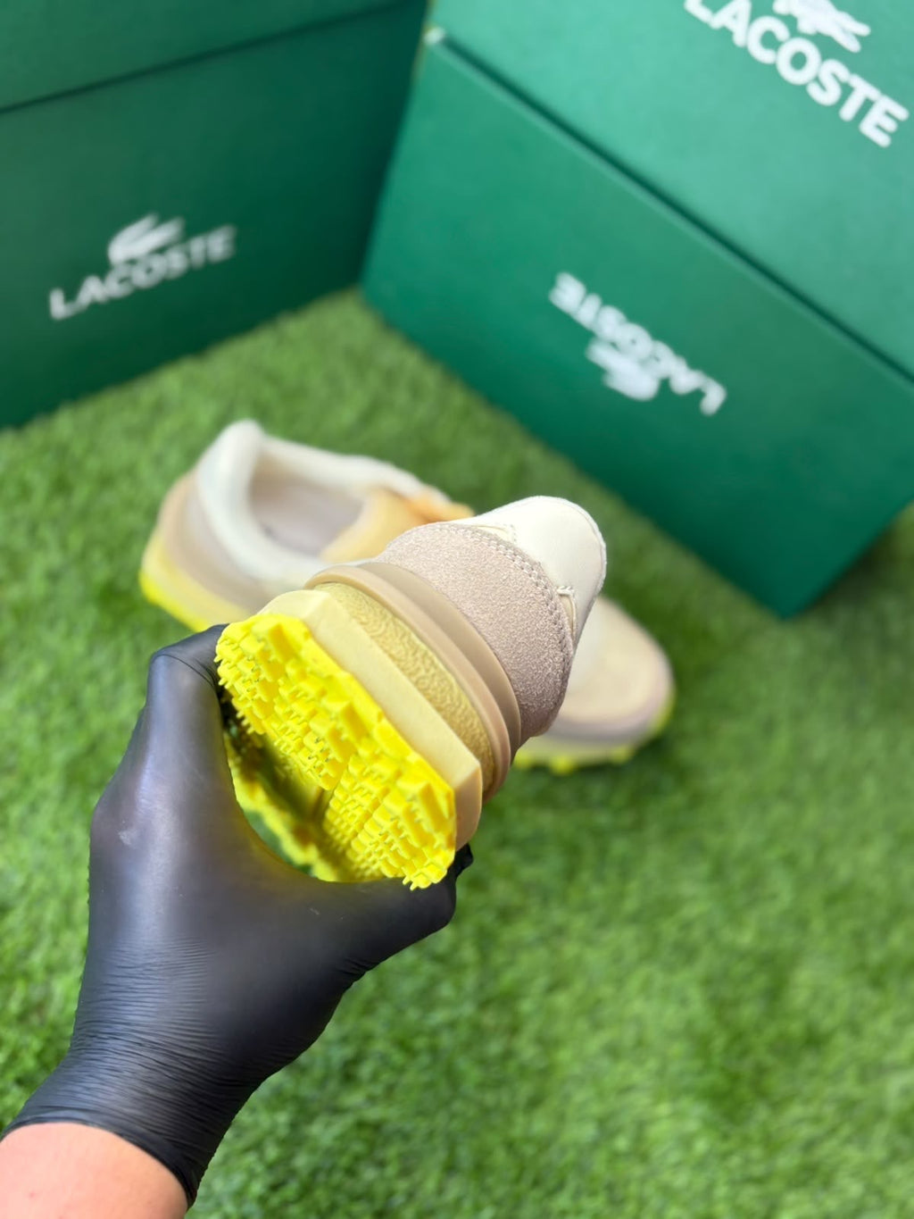 Lacoste Elite Active Amarillo