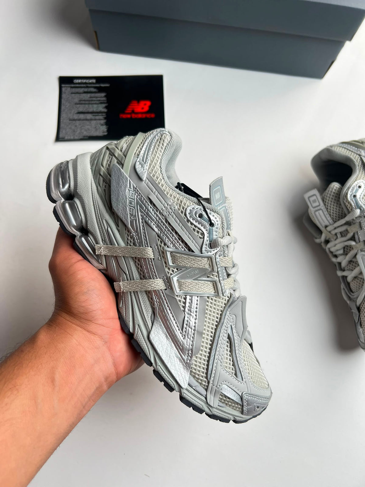 New Balance 1906A - Plata / Gris