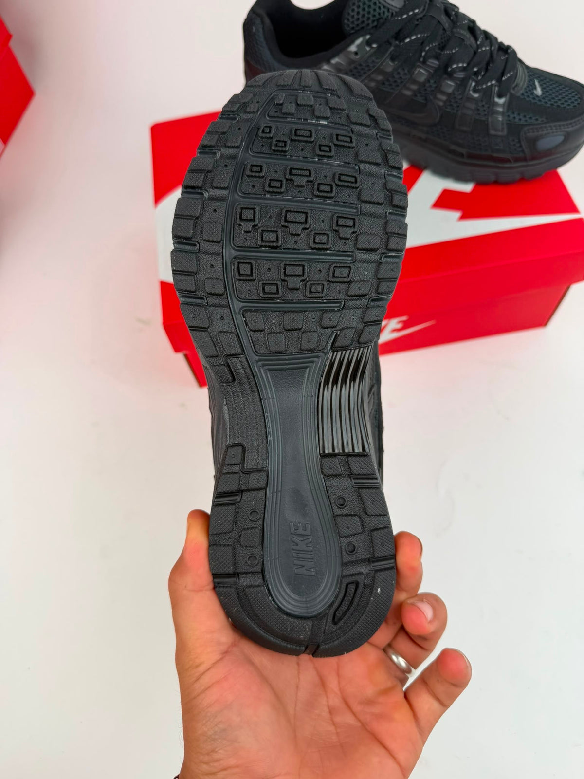 Nike P6000 Negro