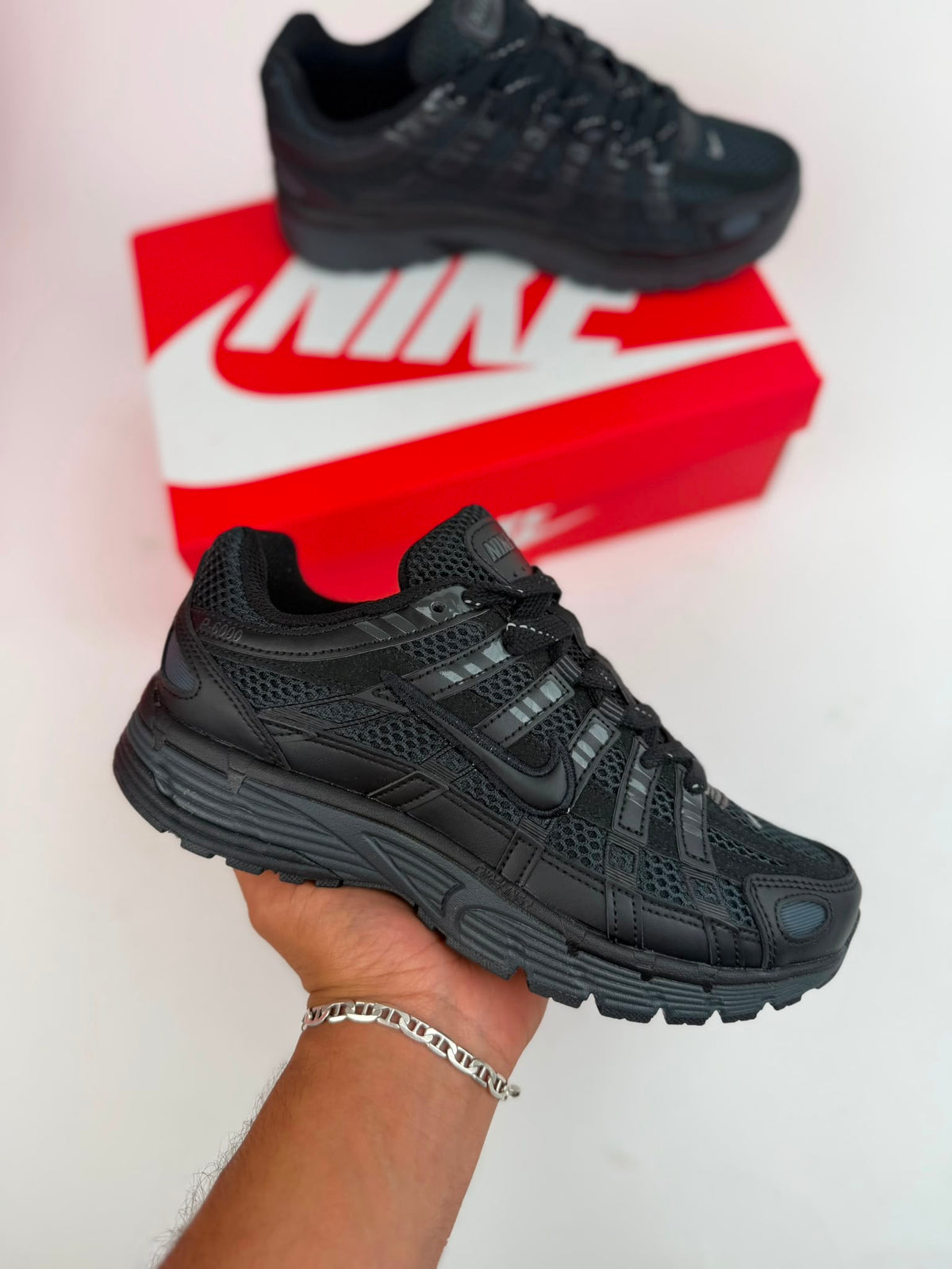Nike P6000 Negro