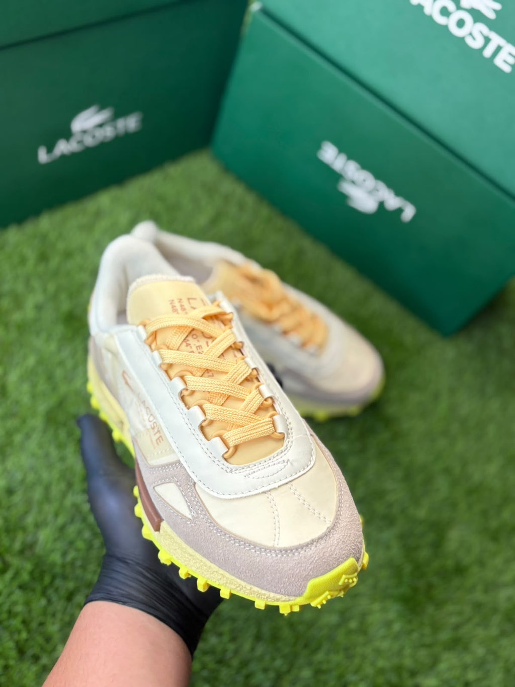 Lacoste Elite Active Amarillo