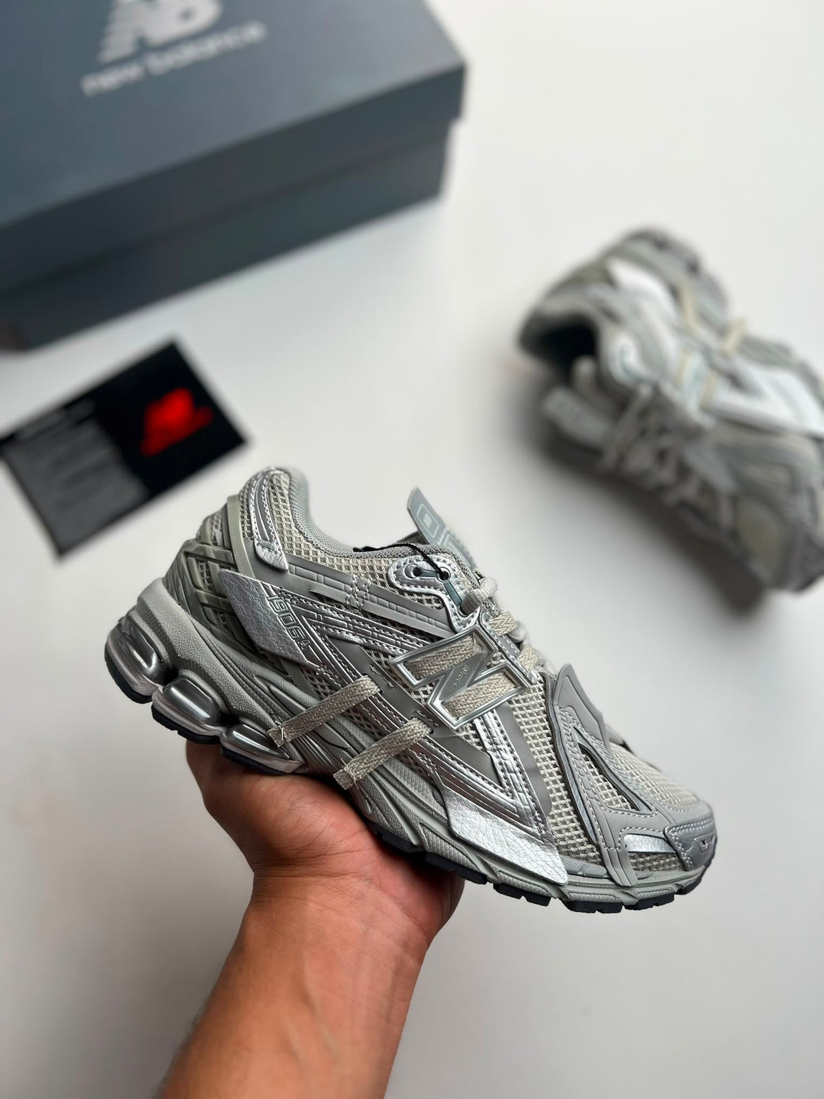 New Balance 1906A - Plata / Gris